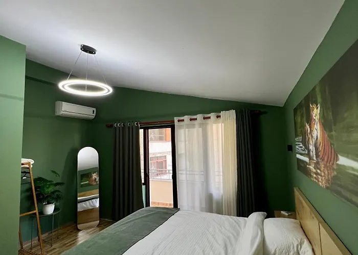 October 公寓 地拉那